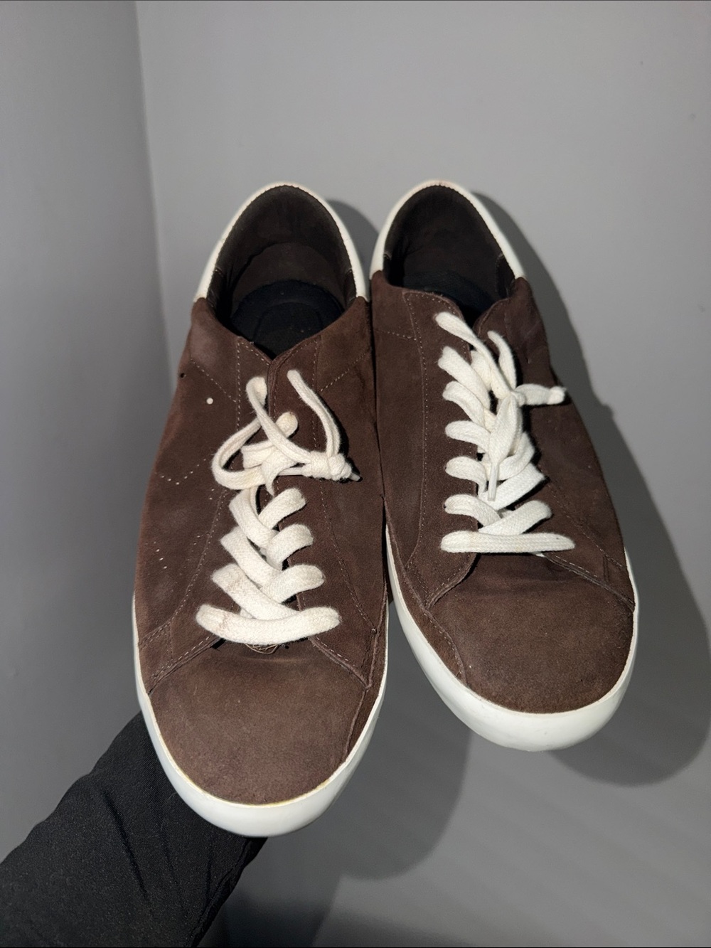 GOLDEN GOOSE/DB/ Men's Brown Suede Lace-Up Sneakers - Casual Everyday Style